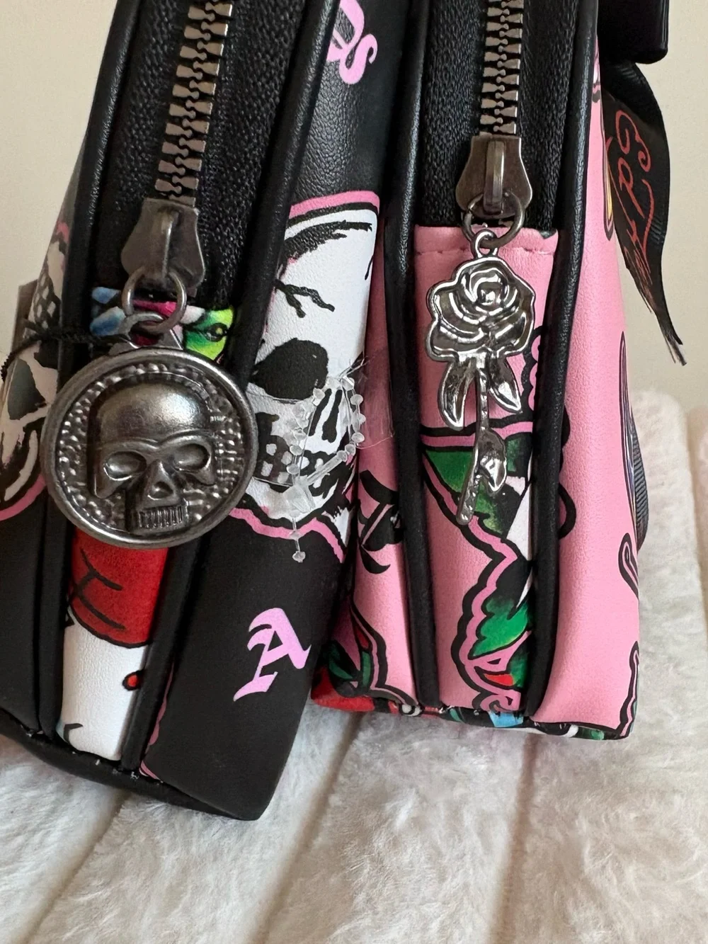 Ed Hardy Pink and black Floral Tattoo Print Cosmetic Bag set (2)